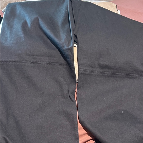 Woolrich women’s dark green Trousers - Picture 4 of 9